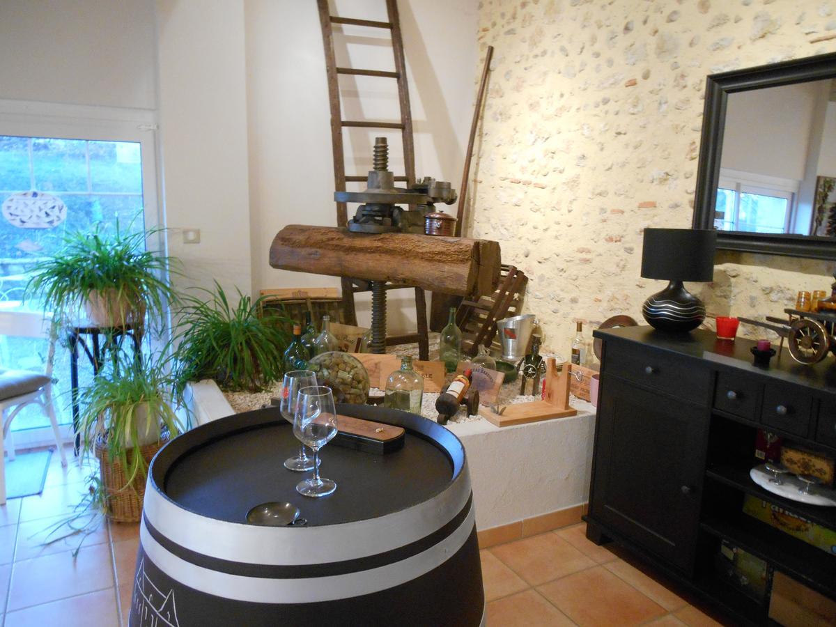Le Pressoir B&B Aydie Номер фото